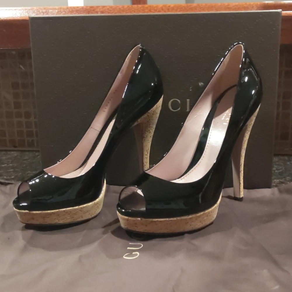 Gucci shoes 👌💯. Size 8.5 - Picture 3 of 8